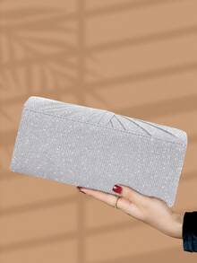 Túi xách dạ hội xếp ly sang trọng lấp lánh dành cho nữ, Túi cầm tay thiết kế nút xoay, Túi đeo chéo vai có thể tháo rời, Thích hợp cho các cô gái tiệc tùng, cô dâu, sinh viên, nhân viên văn phòng, Có thể kết hợp với váy cưới, váy, váy dự tiệc, Rất thích hợp cho các bữa tiệc, đám cưới, khiêu vũ, tiệc tối, đi làm hàng ngày - Bạc - Xem 6