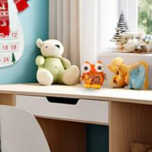 Statues - Orange - View 5