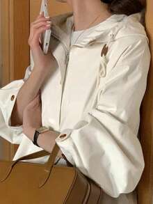 Chic Korean Style Autumn New Drawstring Hem Design Utility Pockets Hooded Windbreaker Jacket Coat - Beige - View 2