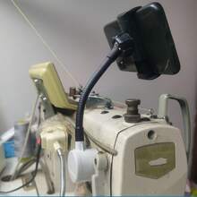 DONQE 1个通用手机支架 - 平面磁吸车载支架，防震，可旋转，兼容缝纫机、包缝机和Kan Car - 彩色 - 查看 2