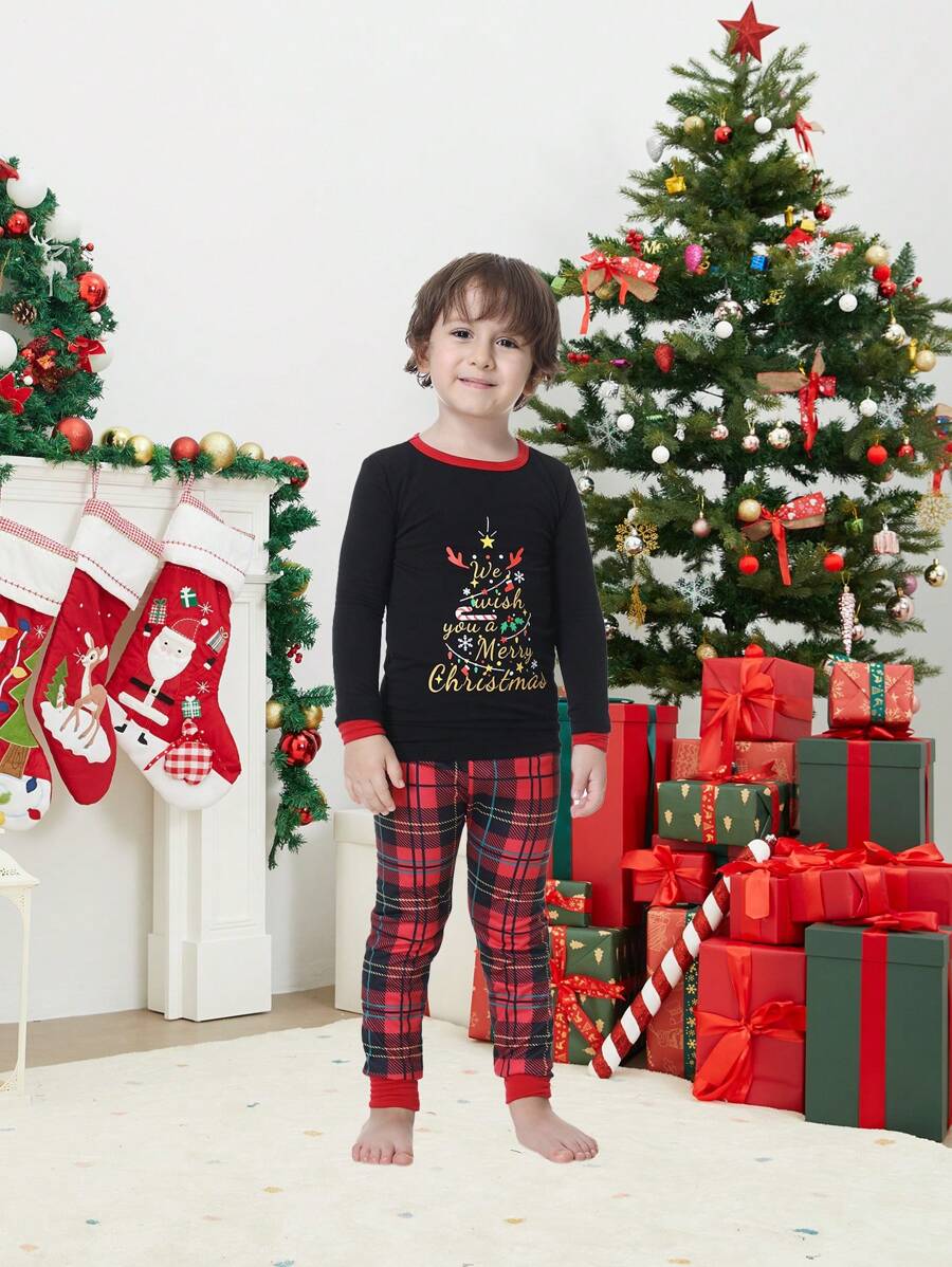 Young Boy 2pcs Christmas Family Matching Snug Fit Pajama Set, Christmas Tree Print Long Sleeve Top & Pants, Cozy Holiday Home Outfit - Multicolor - View 1