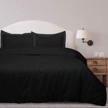 Conjunto de 3 piezas: Ropa de cama Royal Linens, fundas de edredón de cama matrimonial con cierre de cremallera, de microfibra con doble cepillado - Negro - Ver 1