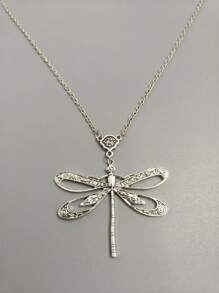 1pc Vintage Bohemian Style Green Dragonfly Design Pendant Necklace, Suitable For Women Party Travel Jewelry Gift