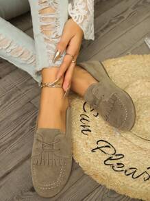 复古流苏系带一脚蹬乐福鞋女式哑光休闲驾车鞋透气船鞋平底牛津鞋，新款春秋英伦风格
