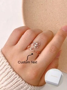 Mysterious And Elegant, Romantic And Fantastic, The Flower Is Born In December. The Adjustable Stainless Steel Ring With A Flower Opening Can Be Customized With English Names. It Is A Delicate Birthflower Text Ring That Can Be Given To Her. It Is A Versatile Jewelry Accessory For Daily Banquets And Vacations, And Is Very Suitable As A Creative Surprise Gift For Loved Ones