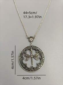 1pc Vintage Bohemian Style Green Dragonfly Design Pendant Necklace, Suitable For Women Party Travel Jewelry Gift