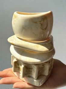 1 件新款米色扎染宽不对称树脂手链，夸张的几何时尚，适合日常和派对的分层佩戴，厚重超大珠宝礼物，秋冬