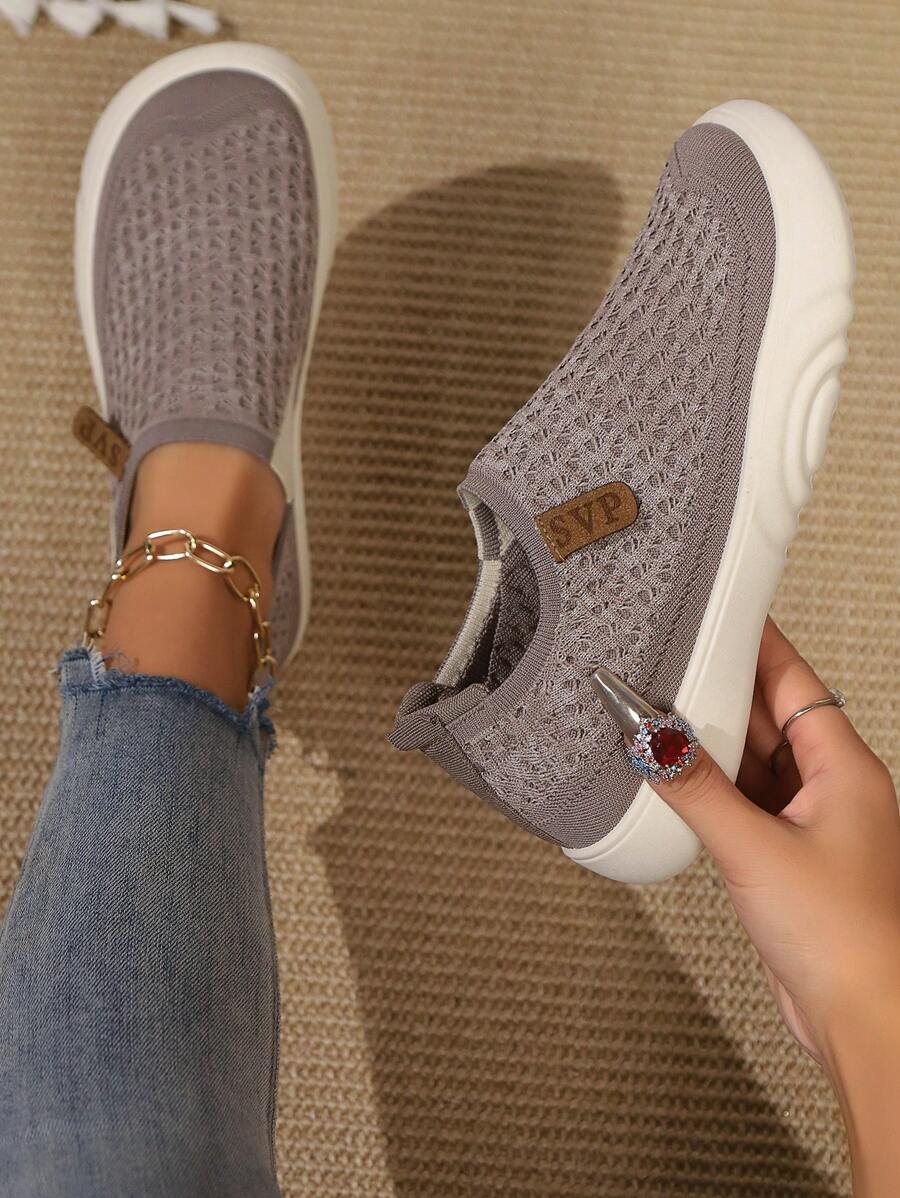 女士休闲运动鞋柔软透气网眼衬里时尚平底鞋 - 咖啡棕 - 查看 1