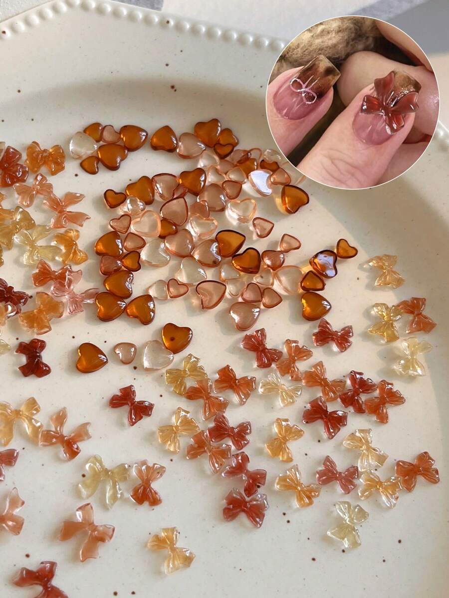 50 件/包 Malade 蝴蝶结形美甲贴花 - 全新透明焦糖色心形和蝴蝶树脂美甲宝石，适用于美甲沙龙和个人使用美甲用品指甲美甲饰品美甲宝石 - 彩色 - 查看 1