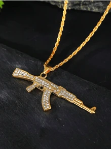 1 件朋克嘻哈全水钻枪项链，创意新奇步枪 AK 沙漠之鹰项链，适合男士、情人节礼物、派对和日常佩戴