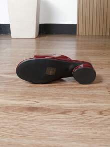 女士勃艮第高跟穆勒凉鞋，粗跟，夏季时尚