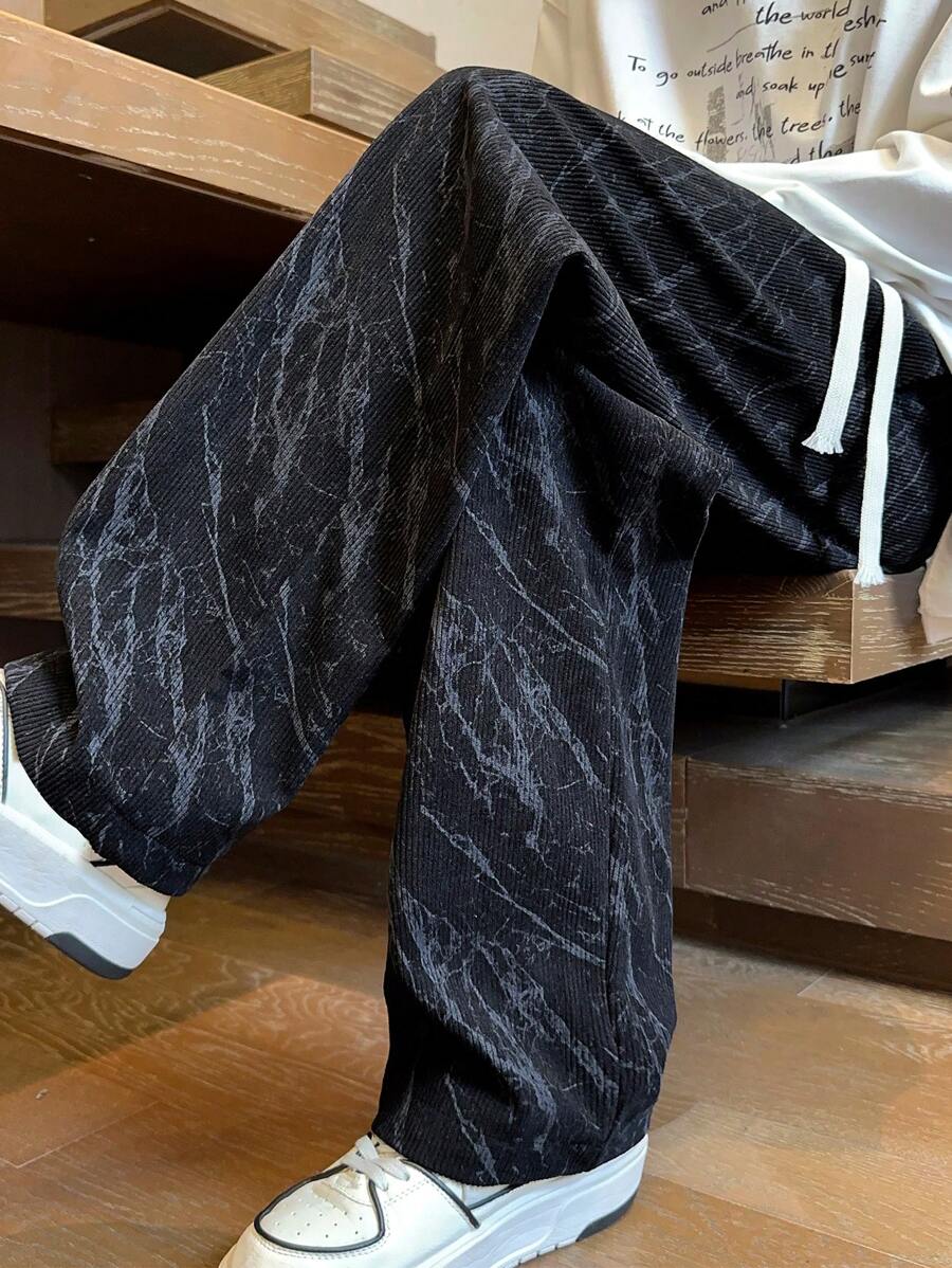 Calça Casual Reta de Veludo Masculina - Preto e Branco - Visão 1