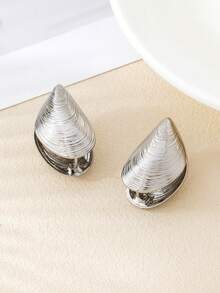 1 Pair Ocean Life Mussel Textured Shell Shape Decorative Hoop Earrings, Openable Earrings Suitable For Girls To Wear For Vacation And Party - Earrings - View 8