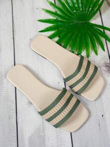 女士夏季仿皮方头平底编织白色凉鞋拖鞋，加大码，时尚礼服，派对装 - 綠色 - 查看 5