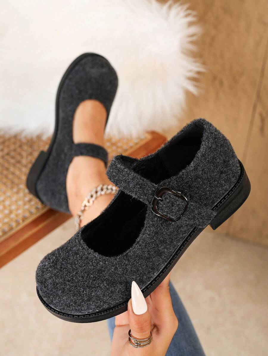 Fashionable Mary Jane Flats For Women, Vintage French Style Fuzzy Fabric Slip-On Shoes, Suitable For Autumn/Winter - Black - View 1