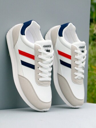 BHZPE Zapatos de hombre Nuevos Zapatos deportivos de verano de estilo coreano Transpirables Zapatos casuales de malla Zapatos ligeros para estudiantes Zapatos para correr Zapatos de malla versátiles de suela plana para hombre