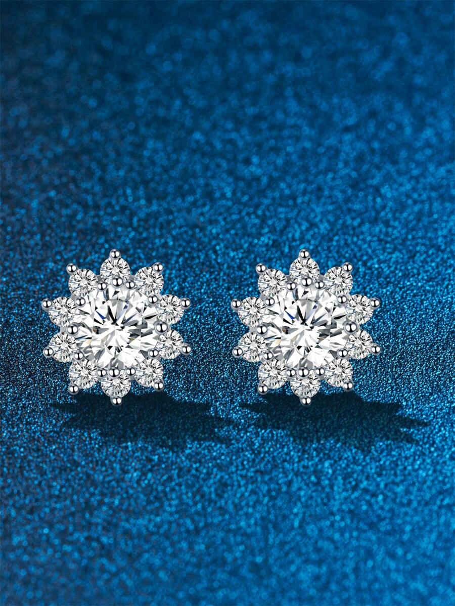 1 Pair Of Healing & Protecting Fashionable And Versatile 925 Sterling Silver Moissanite Sunflower Stud Earrings For Daily Wear, Parties, Holidays, Valentine's Day, Christmas, Women's Jewelry Gifts Valentines - White - View 1