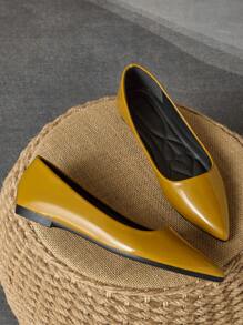 Chaussures plates polyvalentes à bout pointu et talon bas de mode pour femmes, en multicolore, pour les activités de plein air d'automne. Élégantes escarpins jaune moutarde de haute qualité - Jaune moutarde - Voir 3