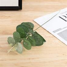 10/1pc Cây mô phỏng Cành bạch đàn Lá táo Lá bạch đàn Cây bạch đàn mây Rừng lá tiền Vòng hoa Giáng sinh Cỏ thông Cây xanh Đạo cụ cảnh quan Bố trí hoa Lá thông Hoa giả Trang trí nhà Thích hợp cho phòng khách Học tập ngoài trời, Halloween, Trang trí Halloween - màu xanh lá - Xem 11