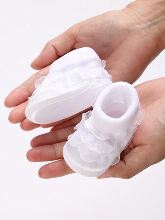 Embroidered White Christening Shoes For Newborn Infant Girls, Spring/Autumn