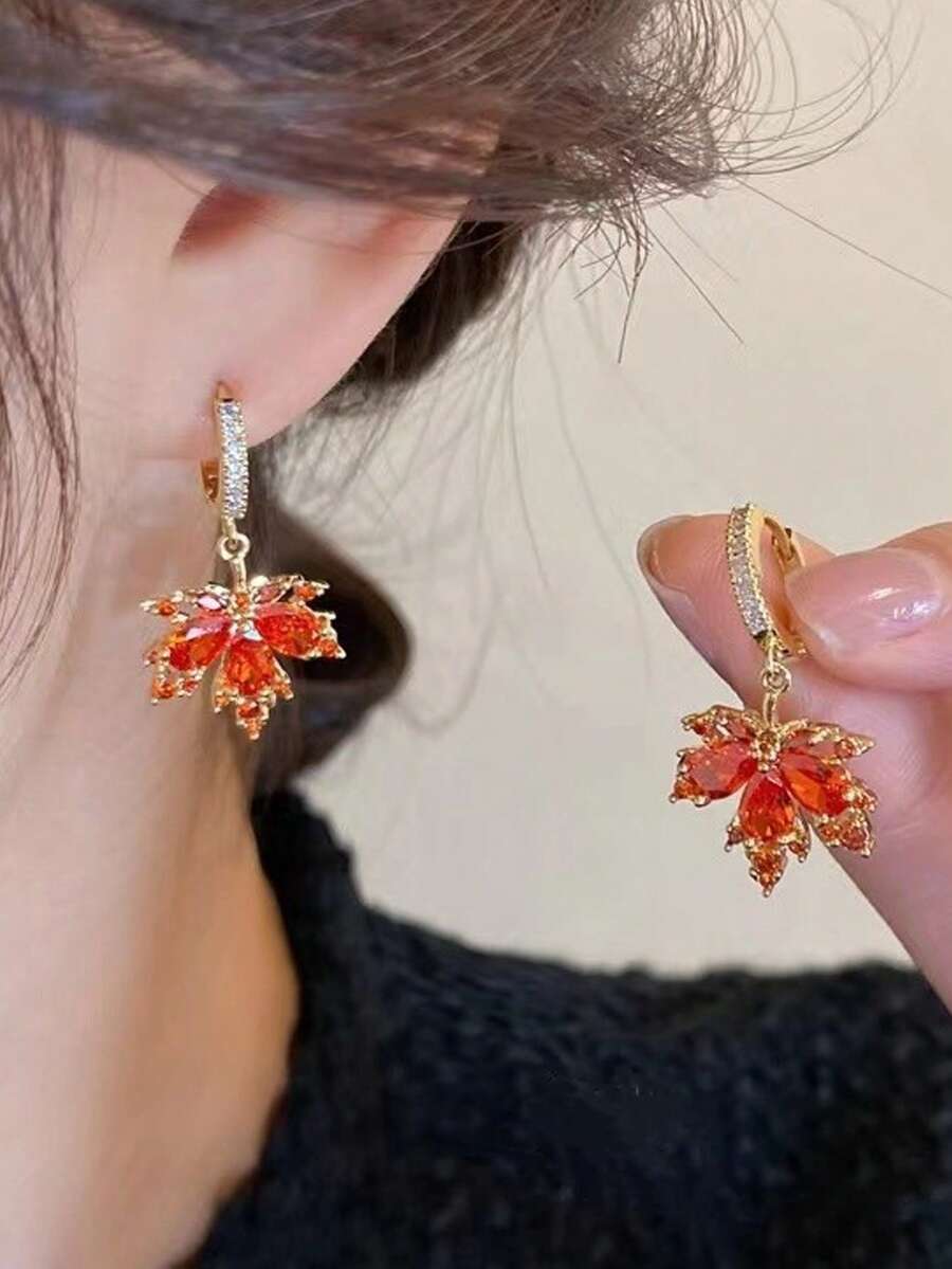 HOTNICE 感恩节枫叶设计闪亮锆石镶嵌吊坠耳环波西米亚风优雅风格精致女士耳环 - 楓葉 - 查看 1