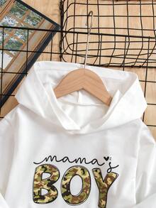 小男孩 2 件套服装：迷彩字母“Mama's Boy”连帽衫 + 拼布破洞迷彩裤 - 秋冬季儿童时尚必备单品 - 白色 - 查看 4