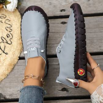 Women's All-Season Flat Slip-On Shoes, Stitching Design Low-Top Casual And Comfortable Lightweight Loafers For Mothers