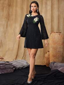 Robe mini femme à manches évasées en dentelle et brodée, robe de soirée semi-formelle à manches longues, élégante, convenant pour les anniversaires, les mariages, les remises de diplômes, les bals de promo et autres occasions - Noir - Voir 6