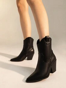 RevReaL Sleek Black Cowboy Boot With Pointed Toe And Chunky Heel - Black - View 1