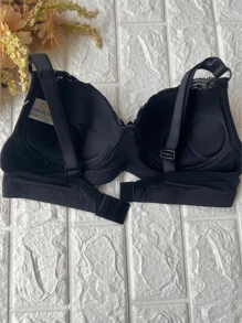 Bra With Reinforced Lace Details And Adjustable Straps Premium Polyamide - 黑色 - 查看 2