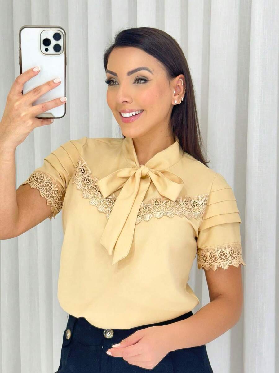 Short Sleeve Blouse With Tie And Lace Details Elegant Women's Fashion - Xem 1