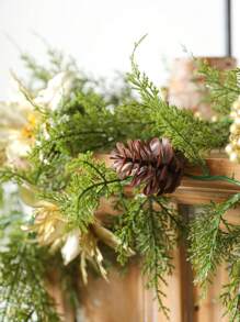 1 pièce, 120 cm Vigne de Noël artificielle, plante factice, guirlande de Noël, vigne de fleurs artificielles, couronne de Noël artificielle - fleurs réalistes et pommes de pin factices, feuilles vertes denses, convient pour la décoration intérieure et extérieure de la maison, décoration de Noël extérieure, cheminée, décoration de table à manger, rideaux, fenêtres, escalier, décoration pour fête de Noël, anniversaire de mariage - choix idéal pour une ambiance festive de Noël