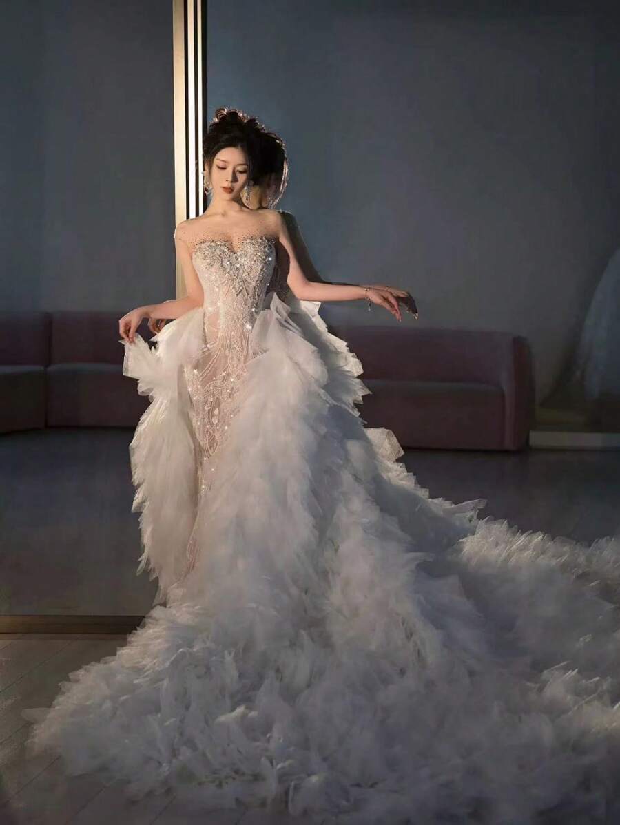 Multilayer Ruffled Cake Skirt Detachable Luxury Wedding Dress With Dramatic Train, Versatile European And American Bridal Style Valentine's Day Accessories - White - View 1