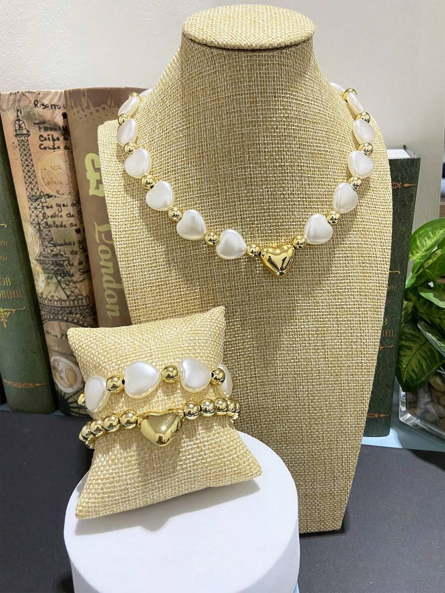 1 件亚克力串珠心形项链套装，配金色心形串珠手链，女士时尚配饰 - 時尚搭配 - 查看 1