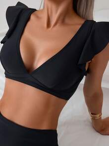 Women's Solid Color Minimalist V-Neck Flounce Bikini Top, Casual Vacation - Black - View 2