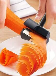 1个手动螺旋蔬菜切片器，一款紧凑易用的蔬菜去皮切片工具，适用于雕刻水果和蔬菜。