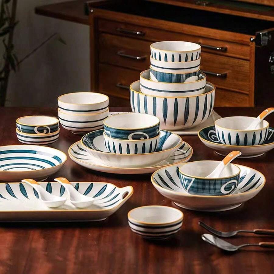 Bộ đồ ăn bằng gốm sứ, chủ đề phong cách Nhật Bản với nhiều sự kết hợp bao gồm đĩa, bát, đĩa đựng nước sốt, dùng cho salad, súp, món tráng miệng, sử dụng trong nhà bếp và phòng ăn làm quà tặng Giáng sinh - Nhiều màu - Xem 1