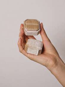 Caixa de veludo para alianças, caixa hexagonal para alianças com tampa removível, caixa de veludo para alianças, caixa para noivado e casamento, linda caixa vintage com dois compartimentos para alianças, pedido de casamento, noivado e cerimônia de casamento (branca) Volta às aulas - Multicolorido - Ver 8
