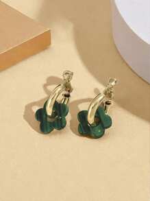 1pair Cute Small Acrylic Flower Cut-Out Circle Hoop Earrings, Random Multi-Color Asymmetrical Patterns, Simple Green Dangling Earrings For Party, Holiday, Dance, Daily Wear Women's Accessories, Perfect Gift For Girlfriend Or Date, Exquisite Decor Valentines,Mom,Mother,Mother's Day,Gift