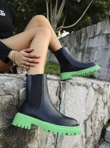 Plus Size Women Solid Color Patchwork Side Zipper Simple Casual Slip-On Boots