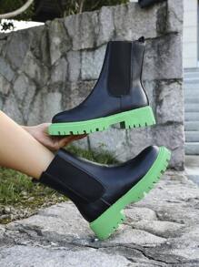 Plus Size Women Solid Color Patchwork Side Zipper Simple Casual Slip-On Boots