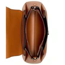 Bolso de hombro con solapa Sora Girlfriend de GUESS - Coñac - Ver 1