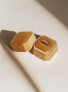 Caixa de veludo para alianças, caixa hexagonal para alianças com tampa removível, caixa de veludo para alianças, caixa para noivado e casamento, linda caixa vintage com dois compartimentos para alianças, pedido de casamento, noivado e cerimônia de casamento (branca) Volta às aulas - Multicolorido - Ver 17