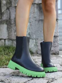 Plus Size Women Solid Color Patchwork Side Zipper Simple Casual Slip-On Boots