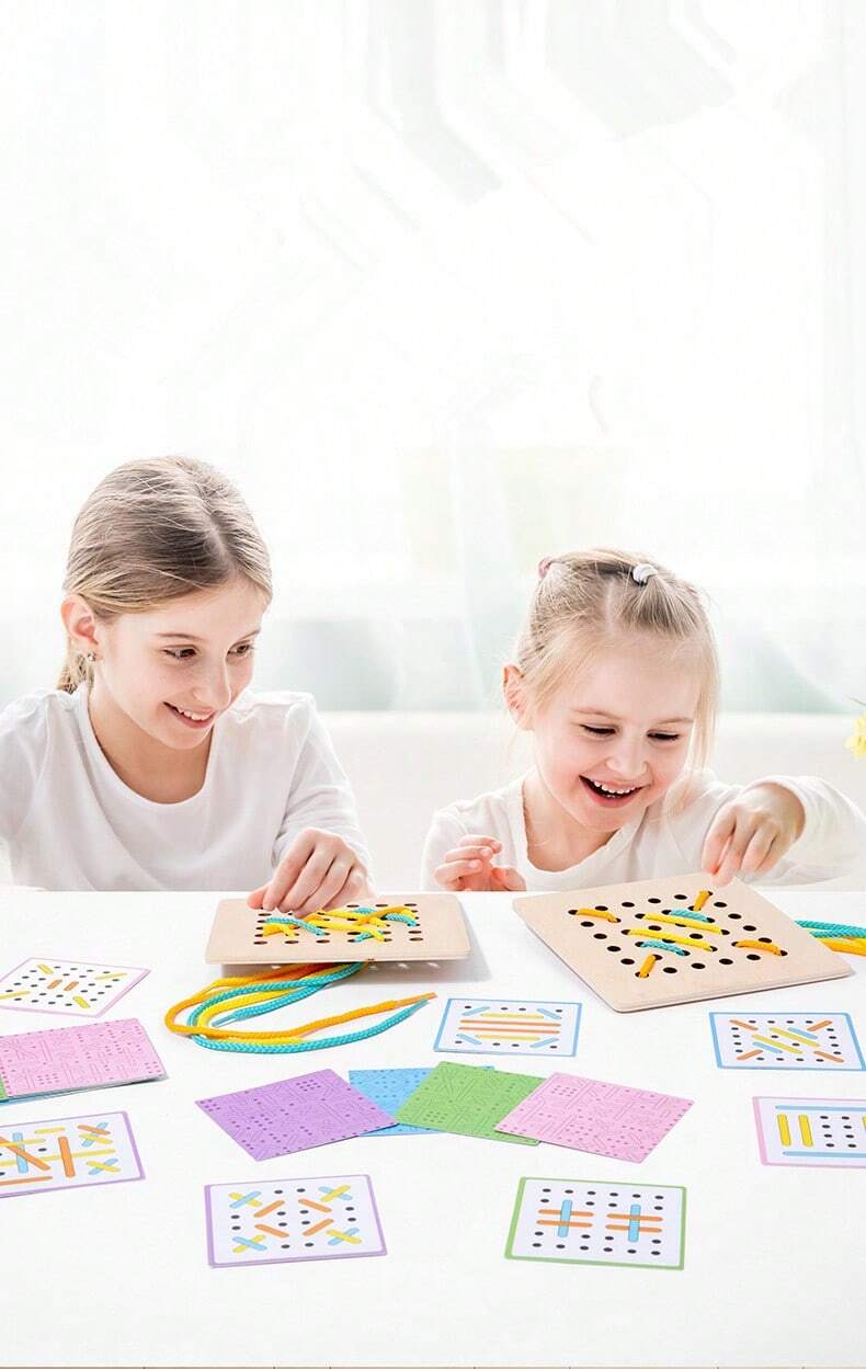 Pluck It Chicken Game - Fun Family Game For 2-4 Players Ages 4+, Develops Hand-Eye Coordination & Strategy