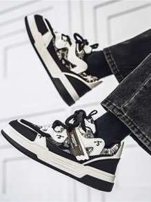 Men's Versatile Lightweight Breathable Low-Top Casual Chunky Sneakers