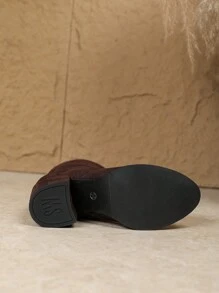 بوت الكاحل القصيرة ذات الكعب السميك للنساء ، مزودة بسحاب جانبي وفتحة مرنة ، مناسبة للارتداء الضيق في الشتاء ، بوت ركوب عتيقة