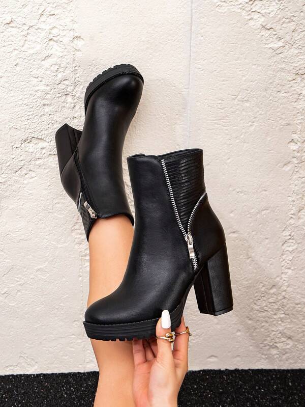 Wear With Dresses For Women,European And American Round Toe Chelsea Boots For Women, High Heel Waterproof Platform Thick Heel Fashion Booties, Winter Boots, High Heel Chunky Heel Side Zipper Elegant Black Round Toe Thick Heel High Heels Shoes For Party, Holiday, Banquet, Wedding, Decorated With Rhinestones, Satin Ribbon And Bowknot , Versatile Wedding Black Short Boots