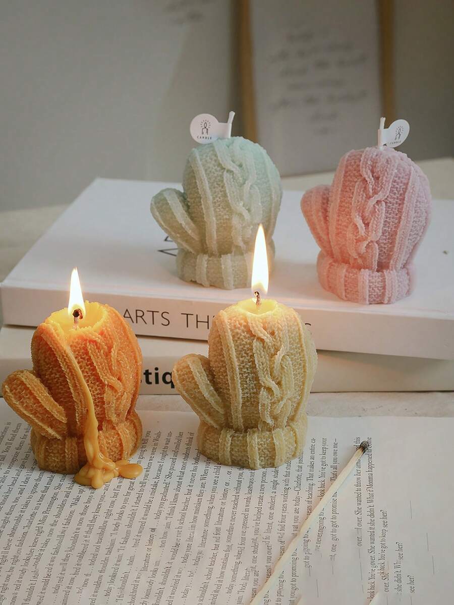 1pc Christmas Glove Shaped Scented Candle, Suitable For Home Decor, Party, Dining Table, Holiday Gifts, Gift Box Christmas Decorations Room Decor, Christmas Gifts - Multicolor - View 1