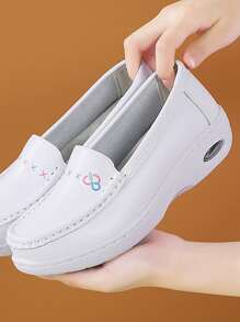 Lightweight Nurse Shoes, Women White Outdoor Walking Sneakers, Shock-Absorbing Breathable Slip-Resistant Work Shoes, Casual Athletic Shoes